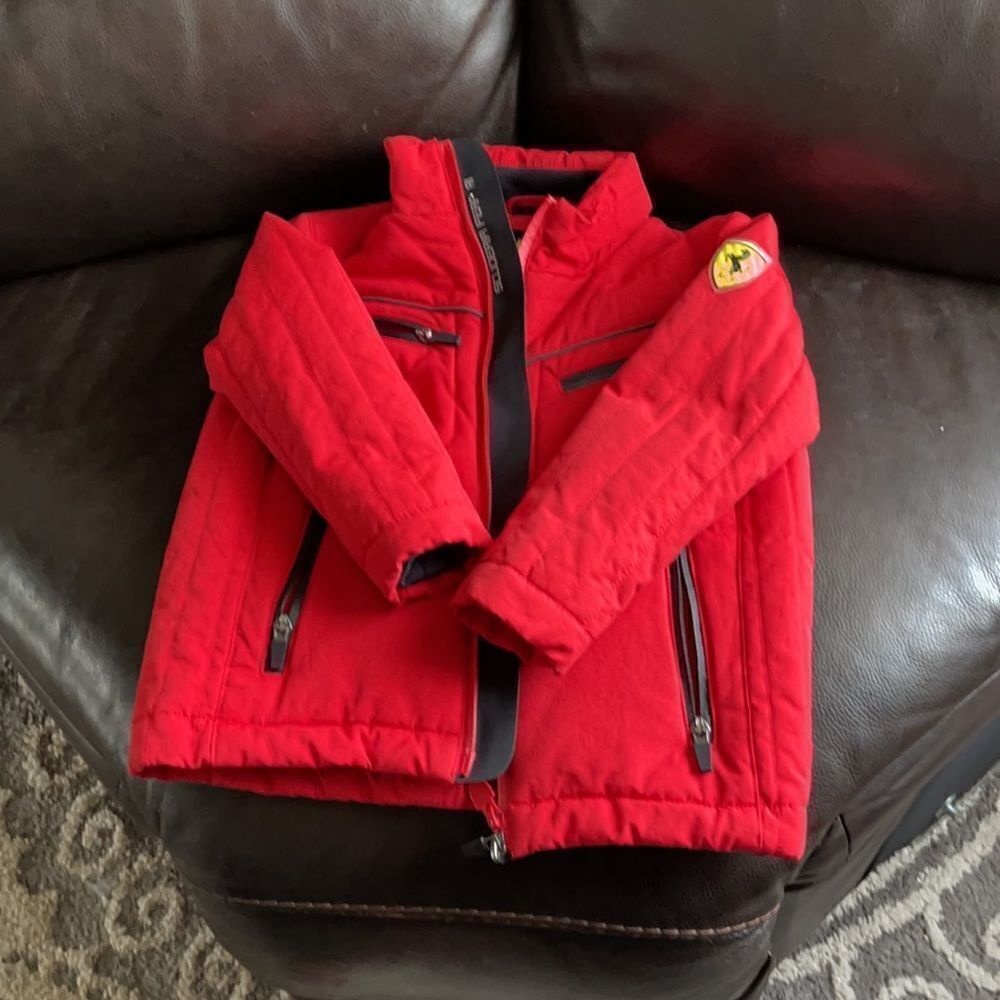 Ferrari Puffer Coat. - Picture 7 of 7